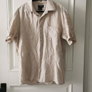 America womens 100% linen button down short sleeve shirt Unisex. Size Large.